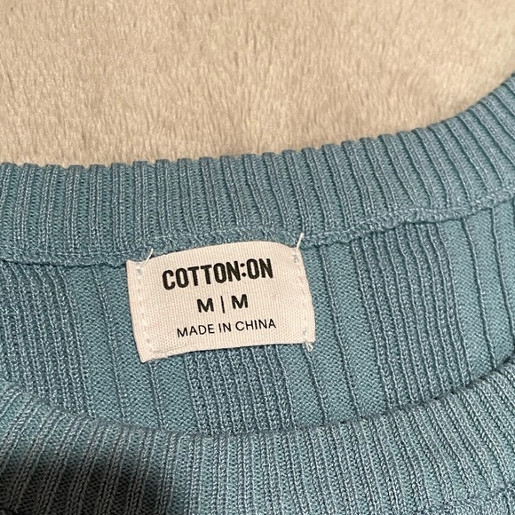 Knit tank top - Picture 2 of 2